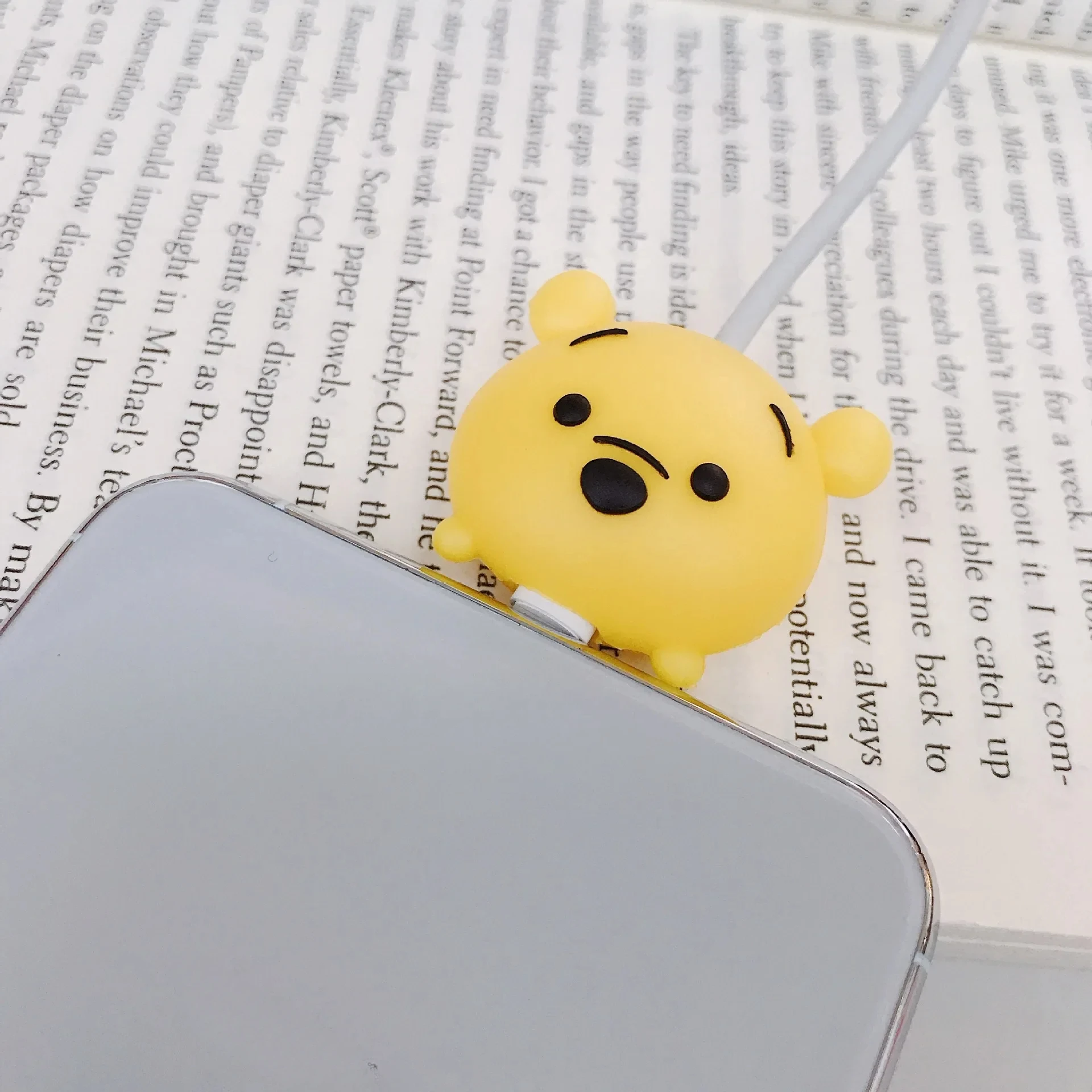 Cute Cartoon Cable Protector Bites Wire Organizer Winder Saver For USB Charging Cable Data Line Earphones Cord Protector Cover