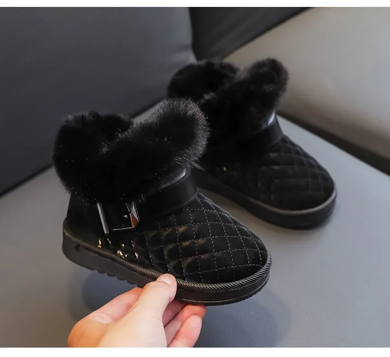2026 Neue Herbst-Winter-Kinderstiefel für Mädchen, Verdickte Warme Bequeme Weiße Stiefel, Rutschfeste Plüsch-Baumwollschuhe für Babys und Kinder – Detail 11