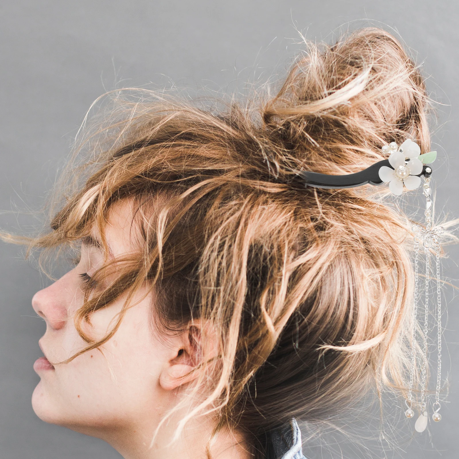 

Vintage Style Flower Tassel Stick Wooden Pin For Women Long Bun Dangle Hair Accessories Japanese Chinese Hair Sticks Holders