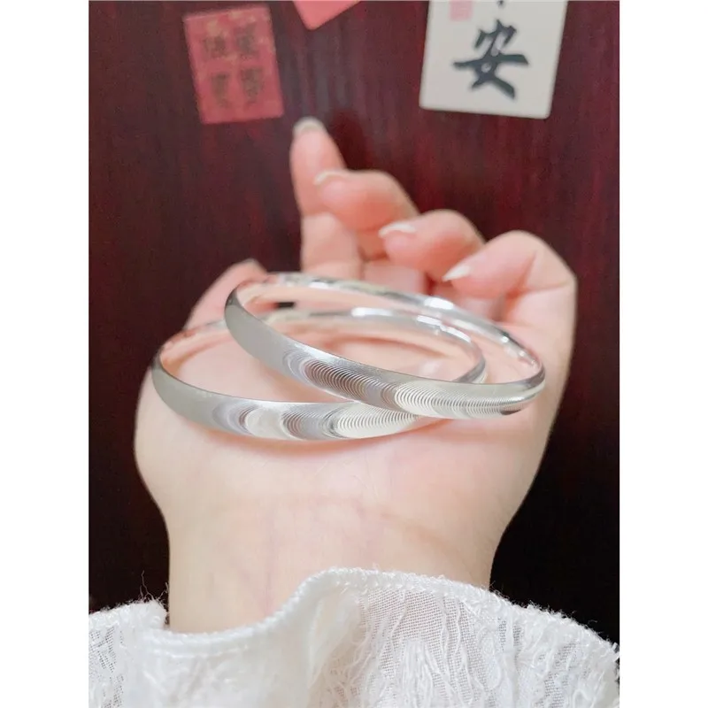 

9999'S Eye Brushed Silver Bangle Closed Solid Bracelet Elegant Women