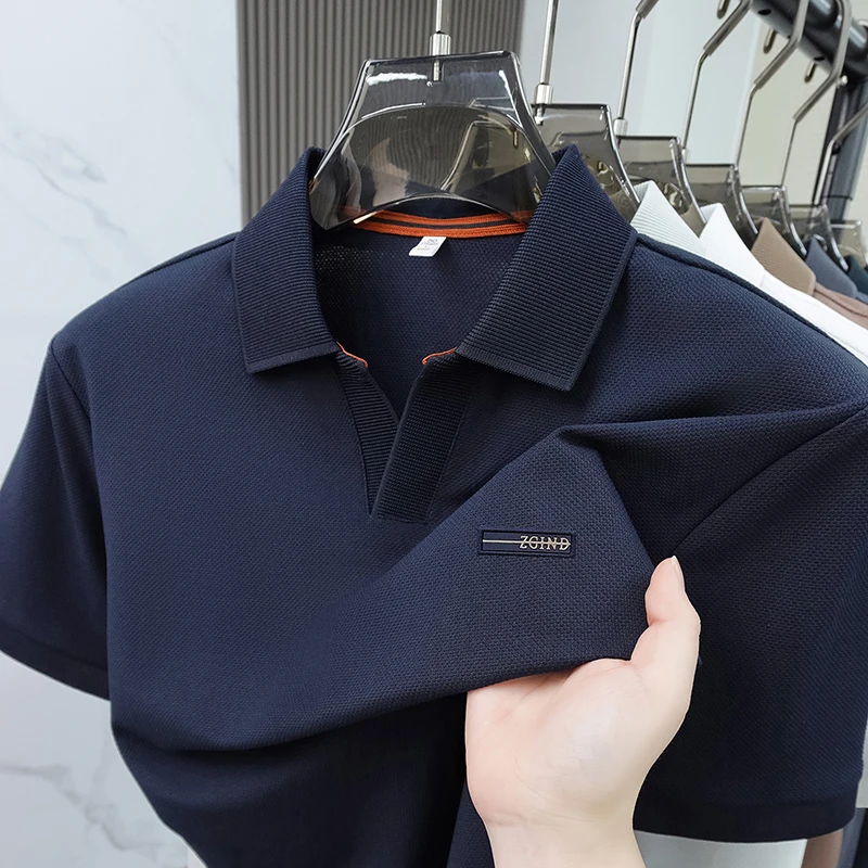 Hochwertiges Marken-Sommer-Polohemd mit kurzen Ärmeln für Herren, exquisites Abzeichen-Design, atmungsaktives und bequemes T-Shirt-Oberteil – Detail 14