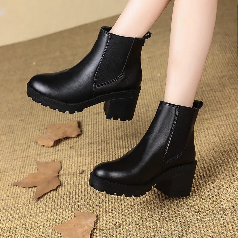 2024 Fashionable Comfortable Round Toe High Heels Casual Thick Heel Short Solid Color 2024 New Autumn Winter Women\'s Boots