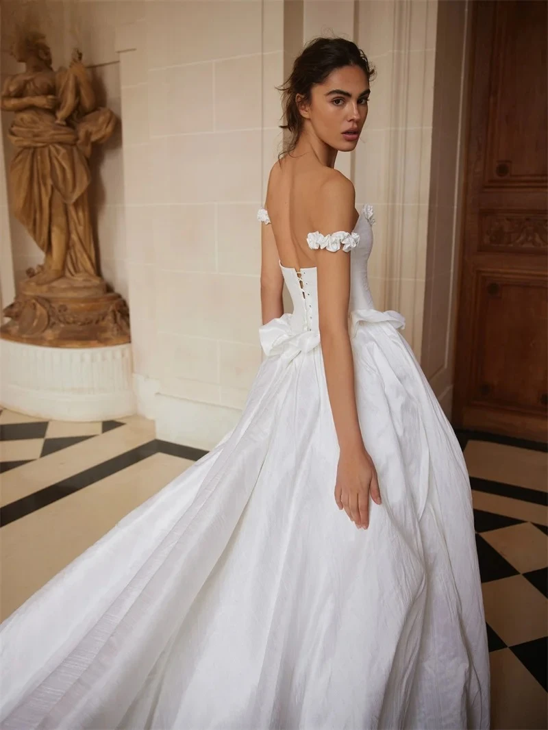 BOHO A-Line Wedding Dresses Off Shoulder with Glamorous Ruched Sleeveless 2026 Modern Exquisite Bridal Gown Customized
