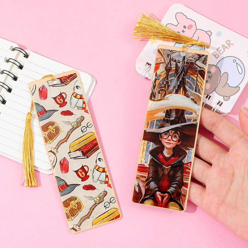 

Harry Potter Acrylic Bookmark Magic Novel Lover Book Charm Wizarding School Collectible Merch Gift for Friends Hogwarts Gift