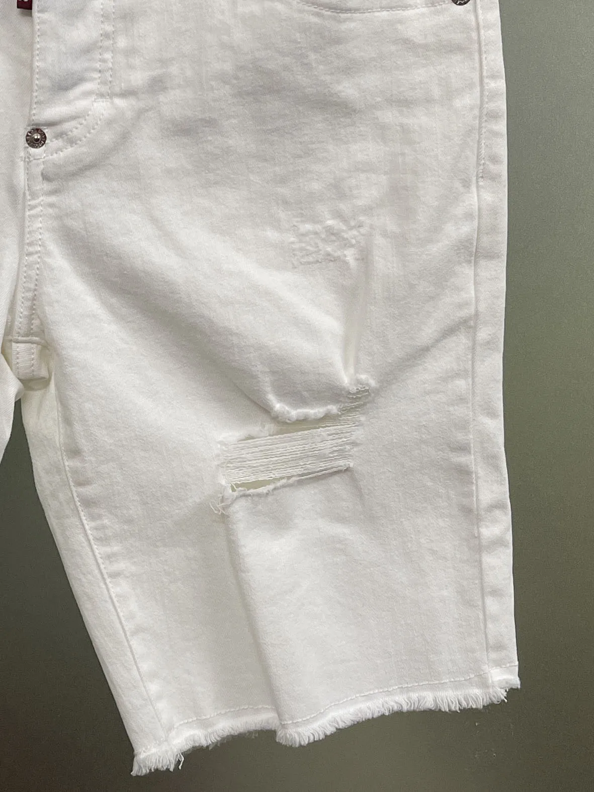 2024 Spring/Summer New Denim Shorts for Men D2 Jeans Trendy Men Black Simple and Versatile Printed Slim Fit Micro Elastic