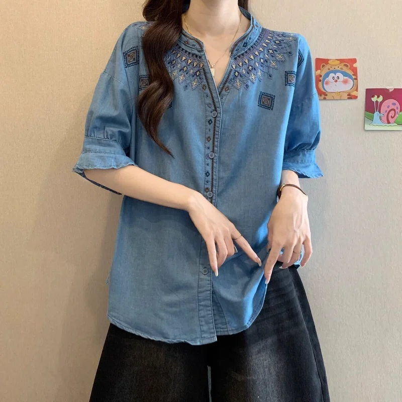 

Женская джинсовая рубашка с короткими рукавами и v-образным вырезом в этническом стиле, свободный топ