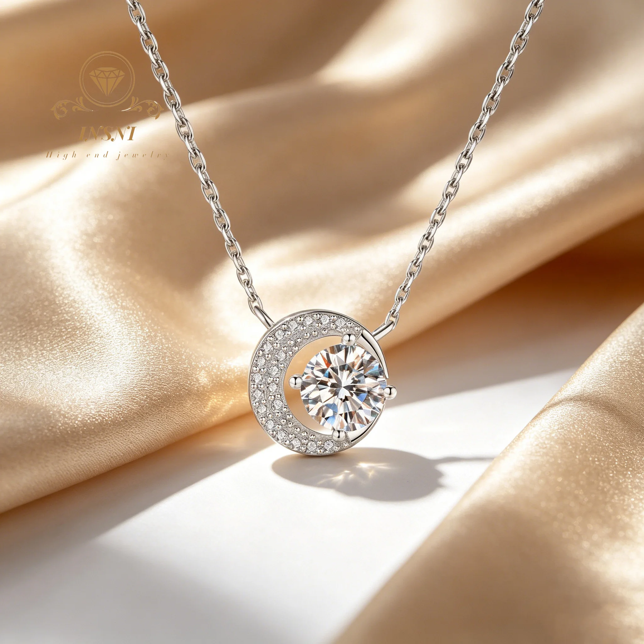 

S925 Sterling Silver Moissanite Star and Moon Necklace 1 Carat Fashionable Light Luxury High-end Pendant Star Collarbone Chain