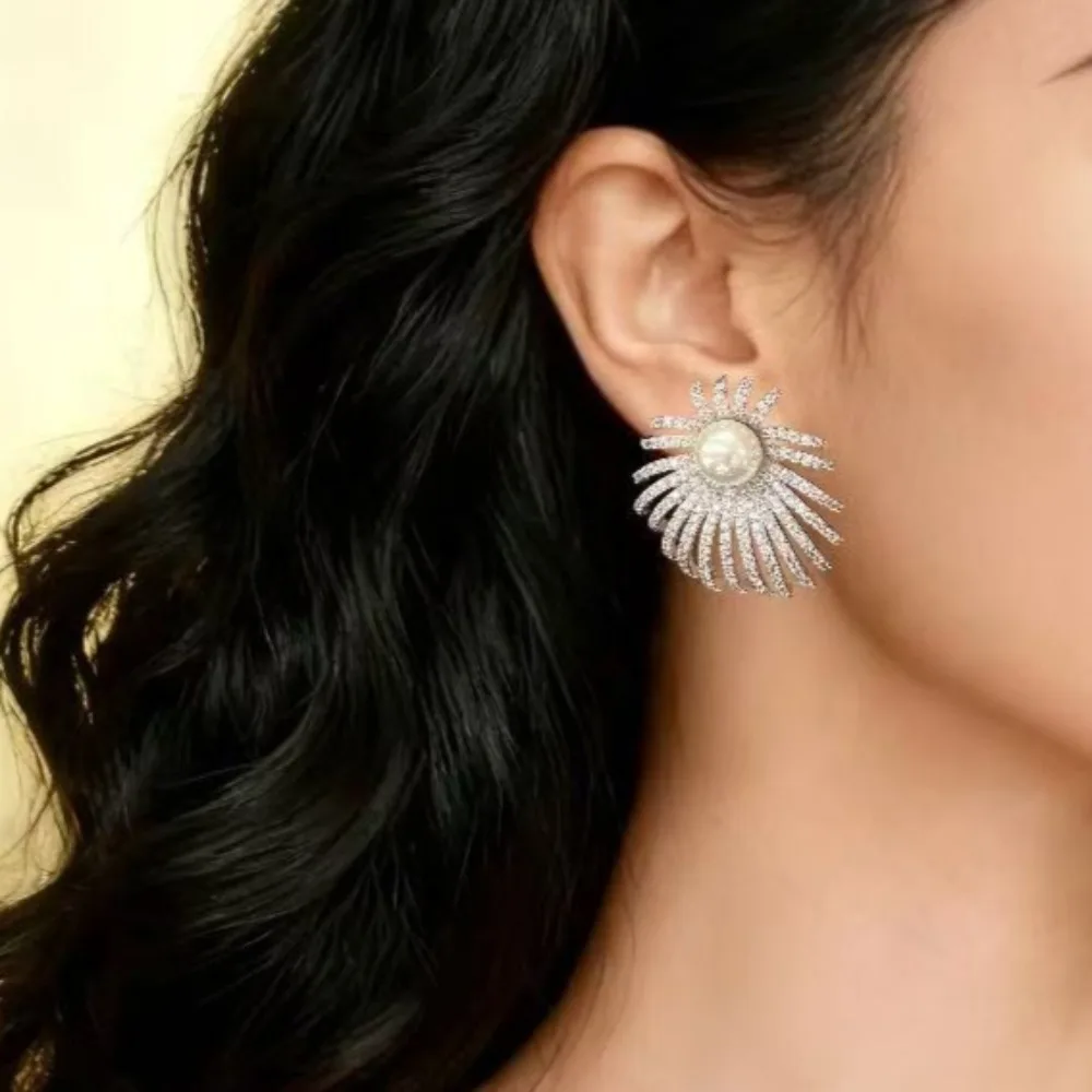 

1 пара серебряных серег с кристаллами и жемчугом Sunburst для винтажных вечерних модных женских ювелирных изделий, подарок на годовщину