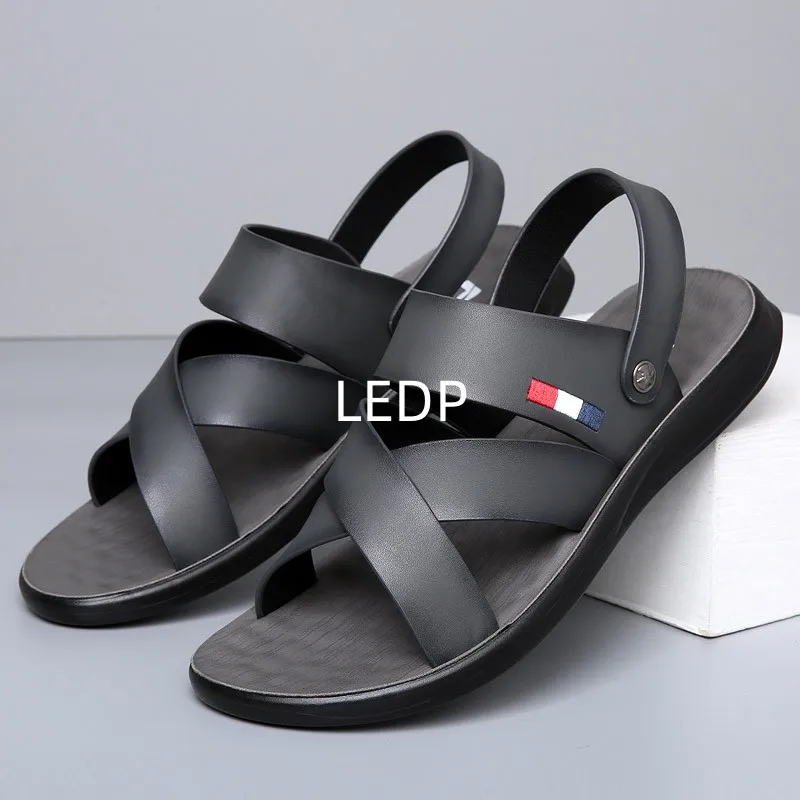 Sandals for Man Fashion Outdoor Korean Genuine Leather Indoor House Platform Male Beach Shoes Casual Men Sandals New In Summer