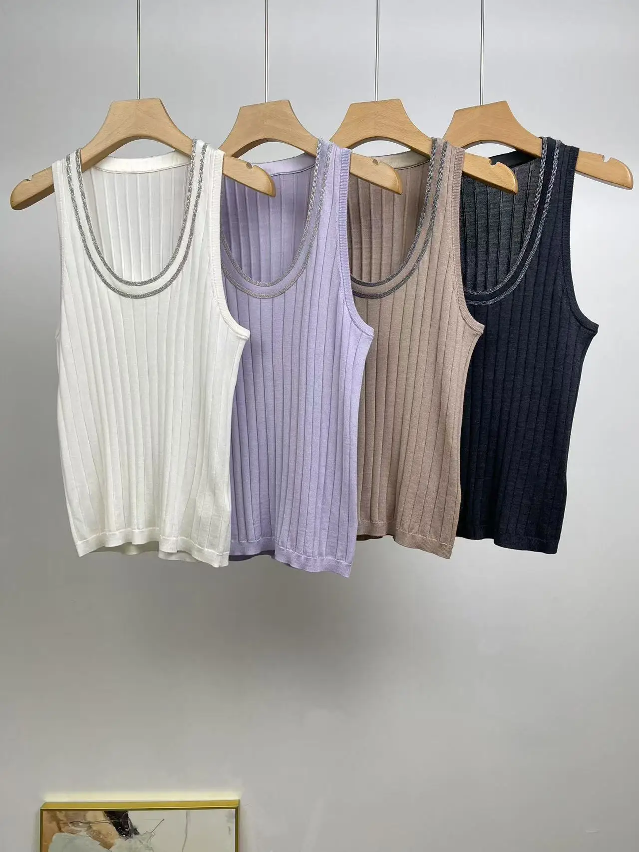 

New Spring And Summer Women'S Clothing U-Neck Beaded Silk Wool Knitted Vest Slim Fit Versatile Top