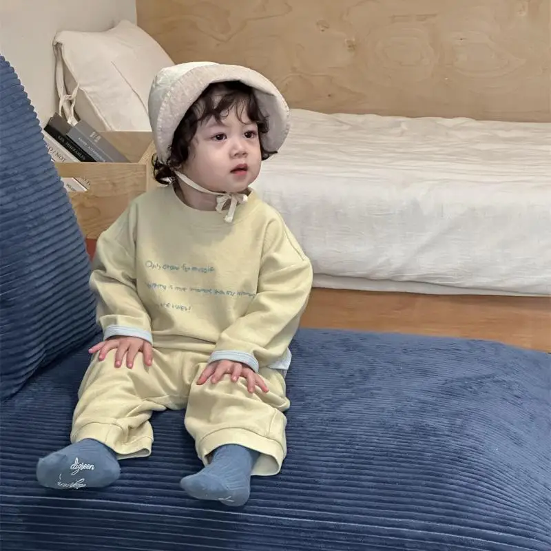 2025 Autumn New Baby Long Sleeve Clothes Set Infant Boy Girl Letter Sweatshirt + Casual Pants 2pcs Suit Toddler Loose Outfits
