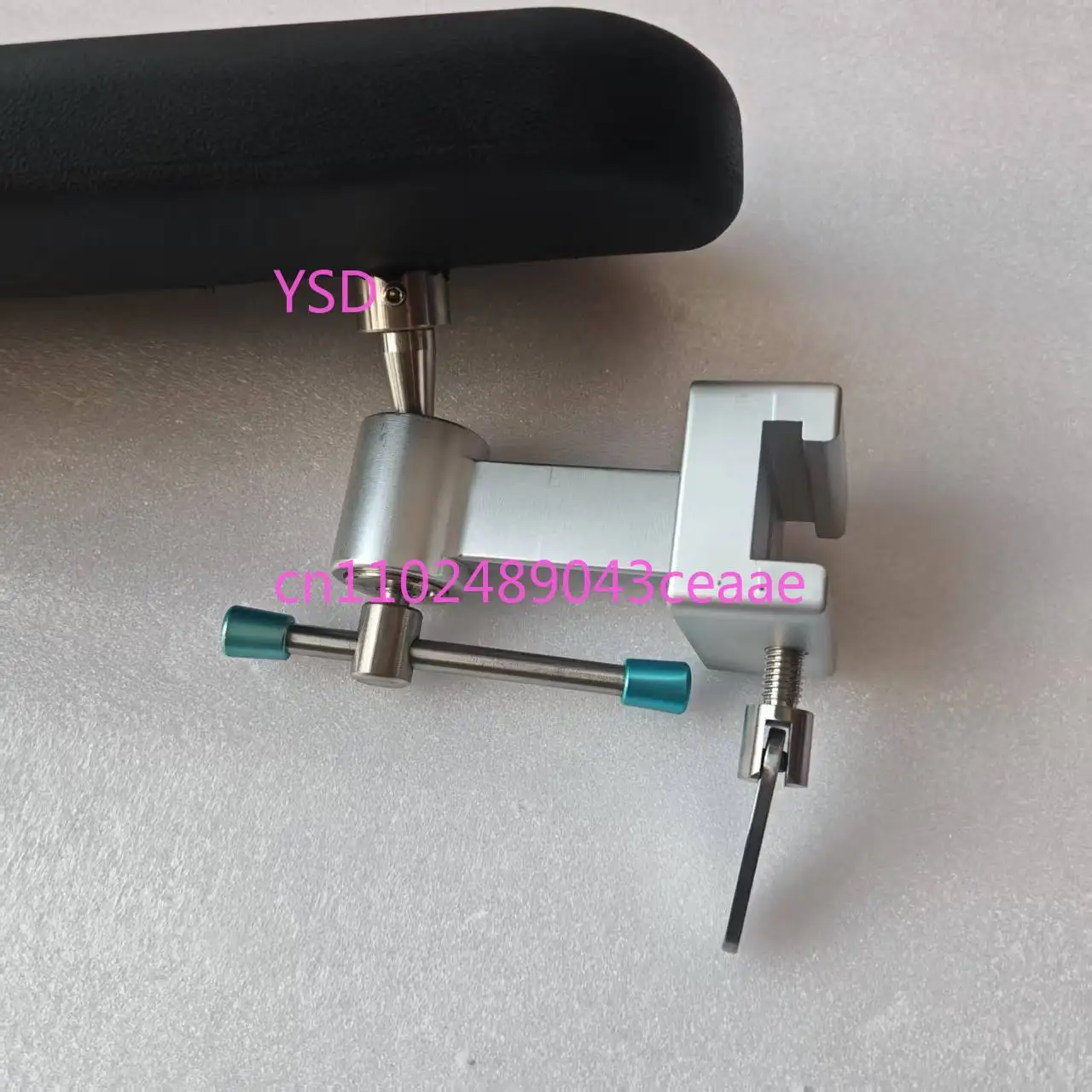 

Operating Table Spare Parts Obstetric Examination Table Steel Leg Holder Gynecology Leg Holder