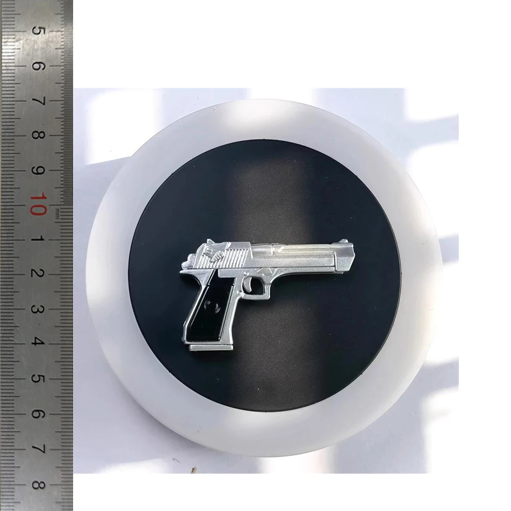 

1/6 Hot Sale Toys Model Mini Weapon Model PVC Material Can't be Fired Silver Eagle The Secondary Weapon For Doll Scene Component