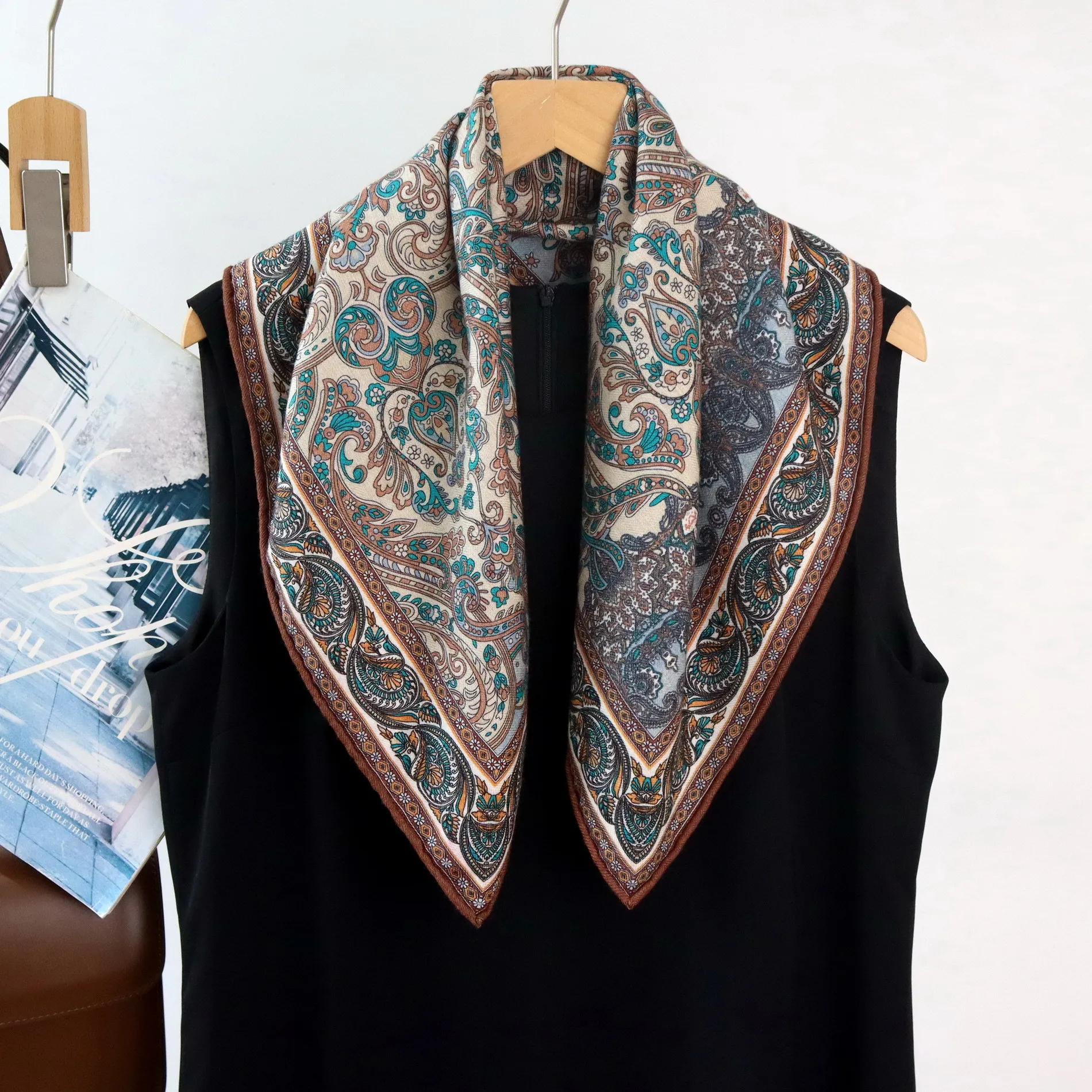 2026 Mexican Style Silk Wool Ethnic Square Scarf 70% Wool 30% Silk Scarf Man Designer Accessories Woman Neck Warmer