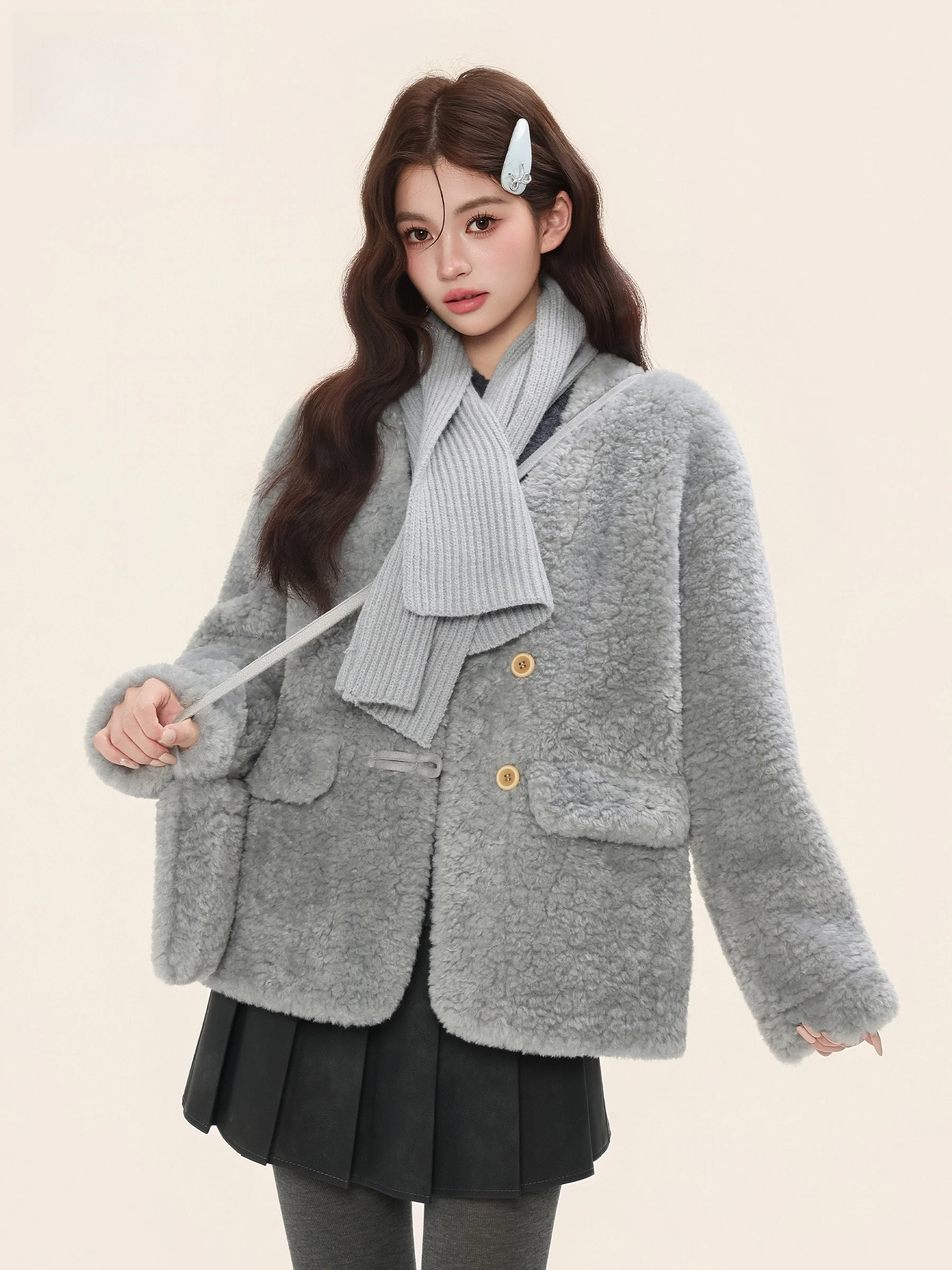 

Korean Style Women's Knitted Woolen Scarf Lamb Fur Jacket Summer 2026 New Fashion Integrated Leather And Fur Coat Long Sleeve