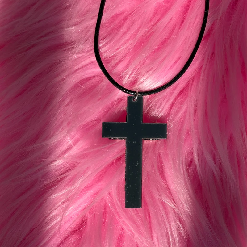 펑크 주얼리 리벳 십자가 펜던트 목걸이 여성용 쿨 액세서리 그런지 록 패션 90년대 감성 목걸이 고스