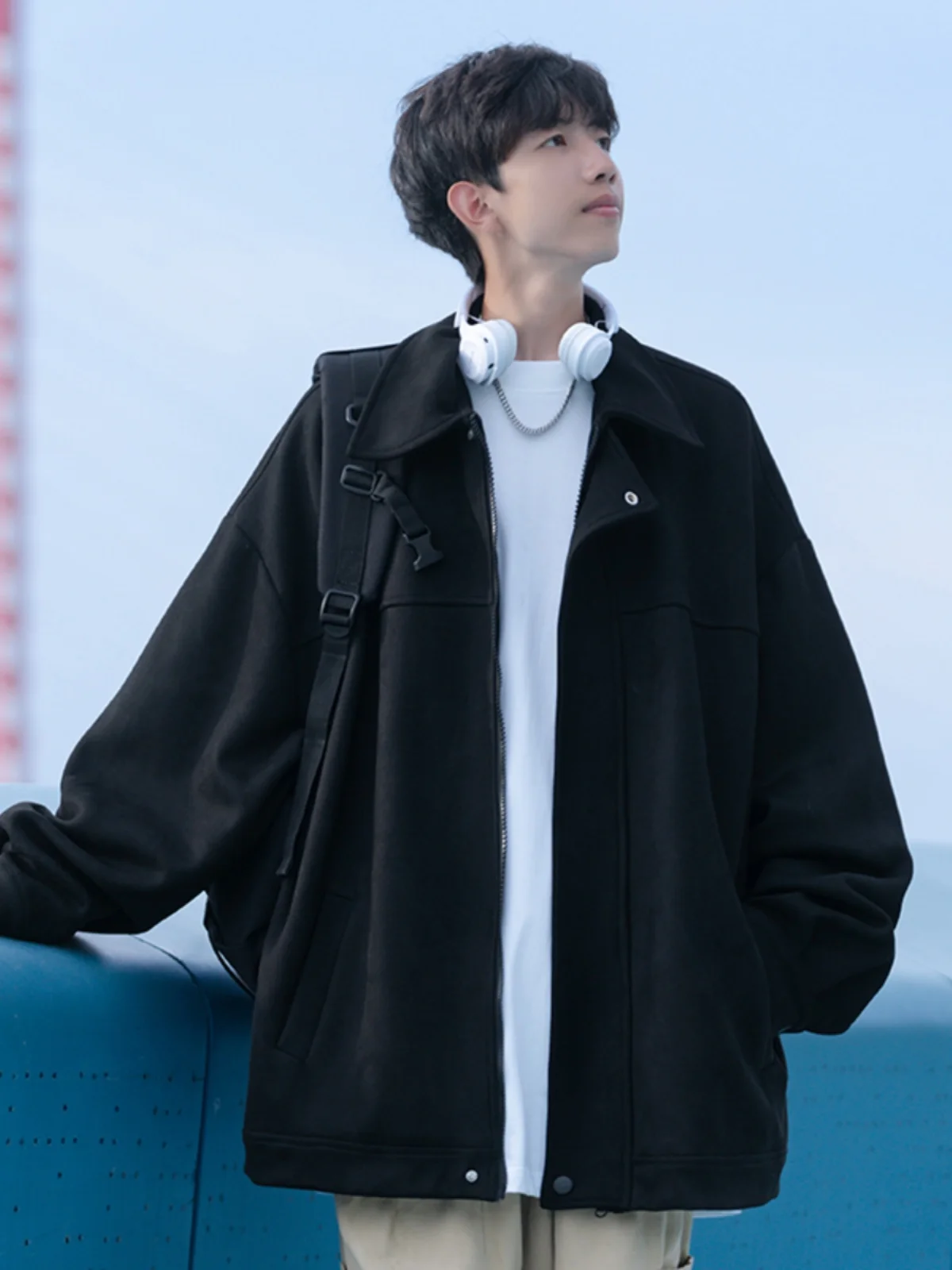 

Retro American Sle Men's Jaet Loose Casual Collar Button Decorated Windproof Long Sve Pure Color Autumn Faion