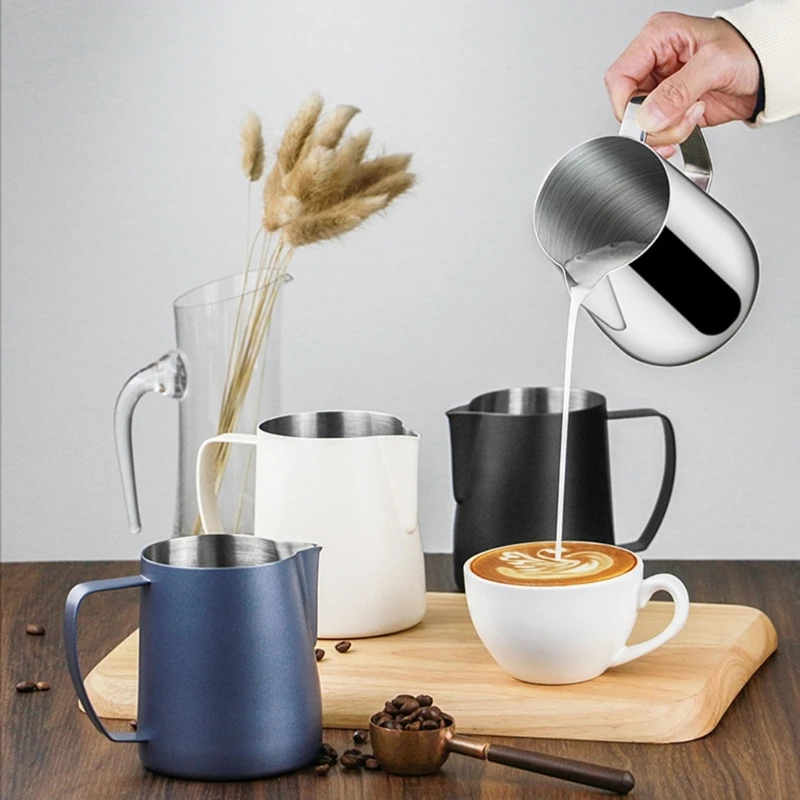 

700ml Coffee Frothers Pitcher Stainless Steel Mini Cream Measuring Cup for Cappuccinos Machine Espressos Chocolates