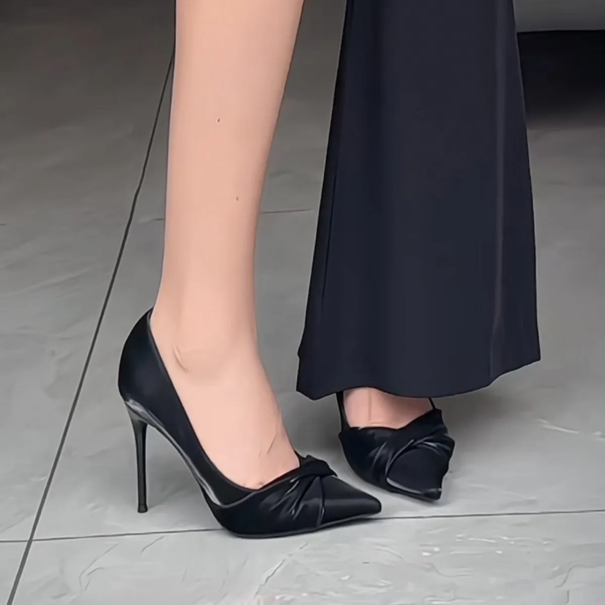 High heels 2026 Spring and Autumn new pleated dress with detailed order shoes for women