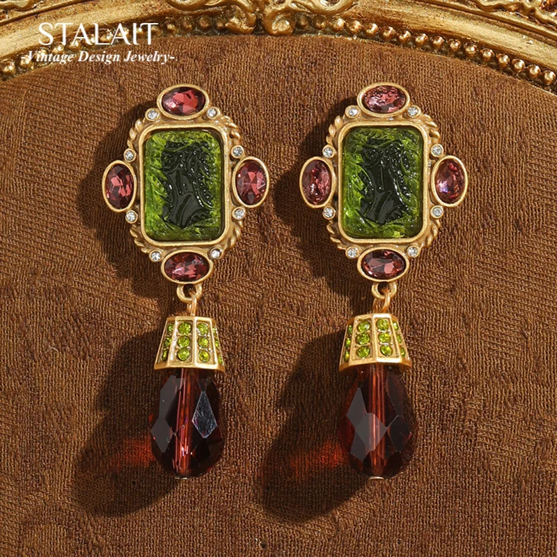 

Vintage Green Glass Drop Earrings High Quality Luxury Brand Wine Red Crystal Bead Designer Jewelry Wedding Palace 2025 Trends