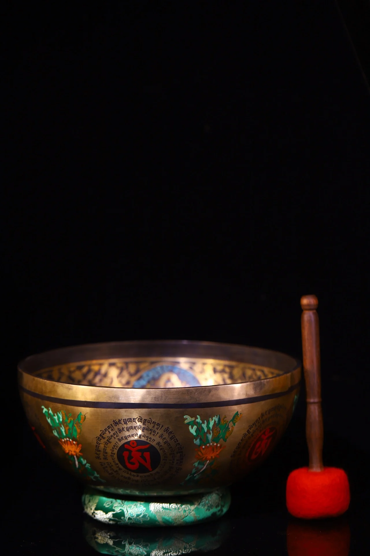 Old Nepalese Folk  Bronze Painted Yellow Jambhala Buddha Buddhist Music Bowl Sacrificial Bowl Worship Hall