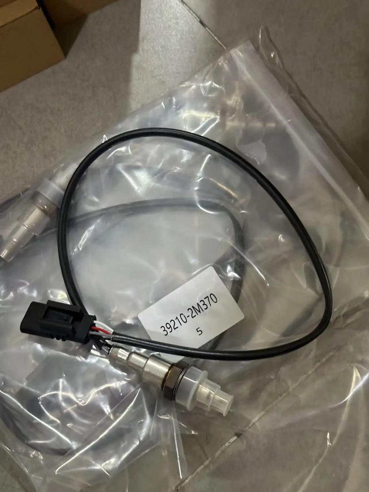 

5pcs 39210-2M370 Auto Engine Parts O2 Sensor for HYUNDAI Kai Oxygen Sensor