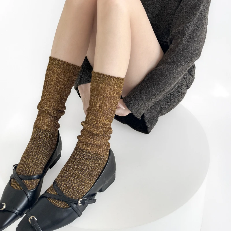 

Осенне-зимние женские носки, японские хлопковые вязаные однотонные носки среднего размера, шерстяные кашемировые эластичные длинные носки, рождественские подарки