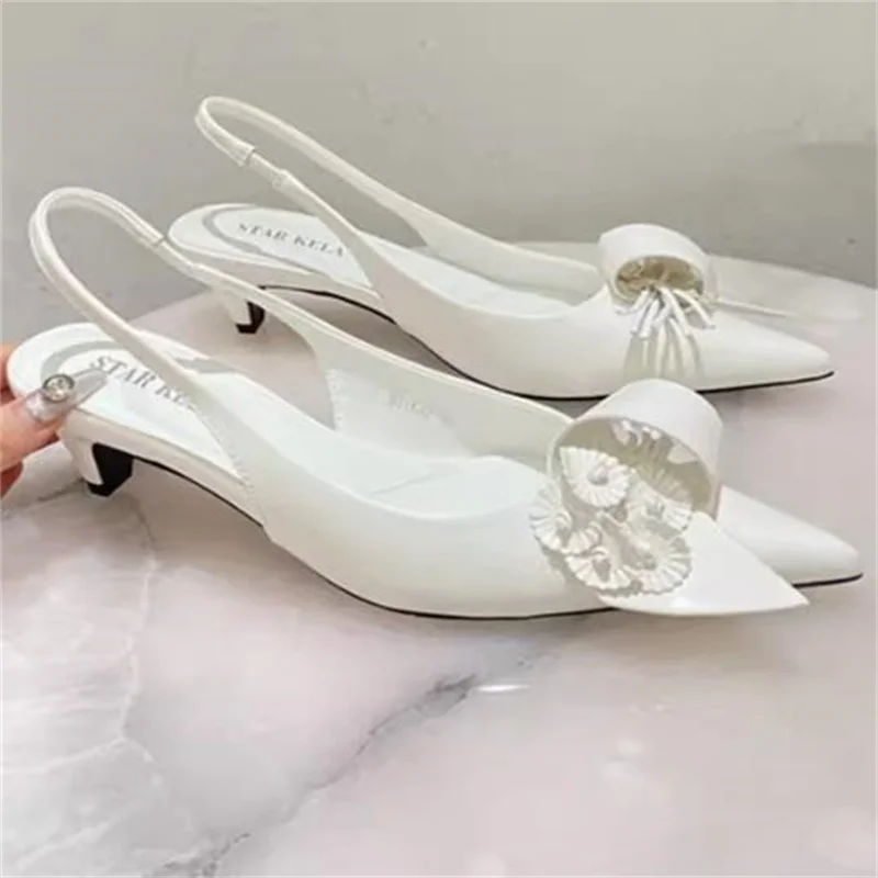 Flower Decoration Shoes for Ladies Pointed Toes Kitten Heels Shallow Womens Back Strap Female Sandals Sewing Lines Zapatos Mujer