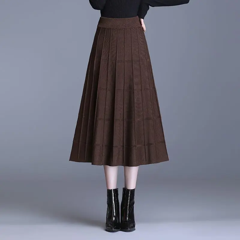 

Women's High Waist Knit Pleated Midi Skirt Solid Color A-Line Warm Winter Long Skirt