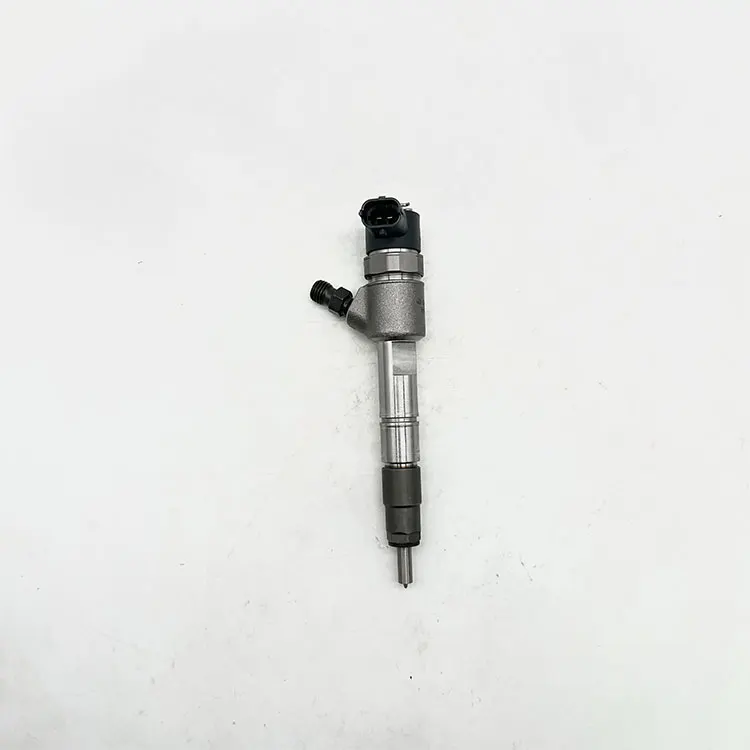 

Huida Original 200DLC Excavator 6068T Engine Parts 095000-6310 RE530362 RE531209 Fuel Injector