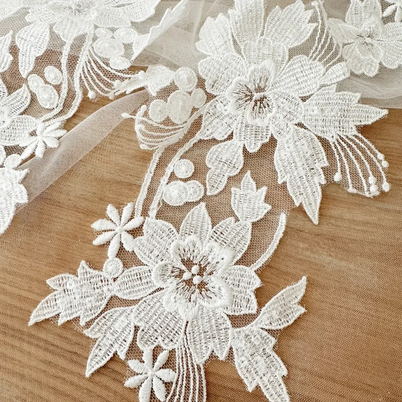 1 Pair High Quality Taiwan Lace Flowers with Sequins Leaves for Wedding Veil Dress DIY Accessories