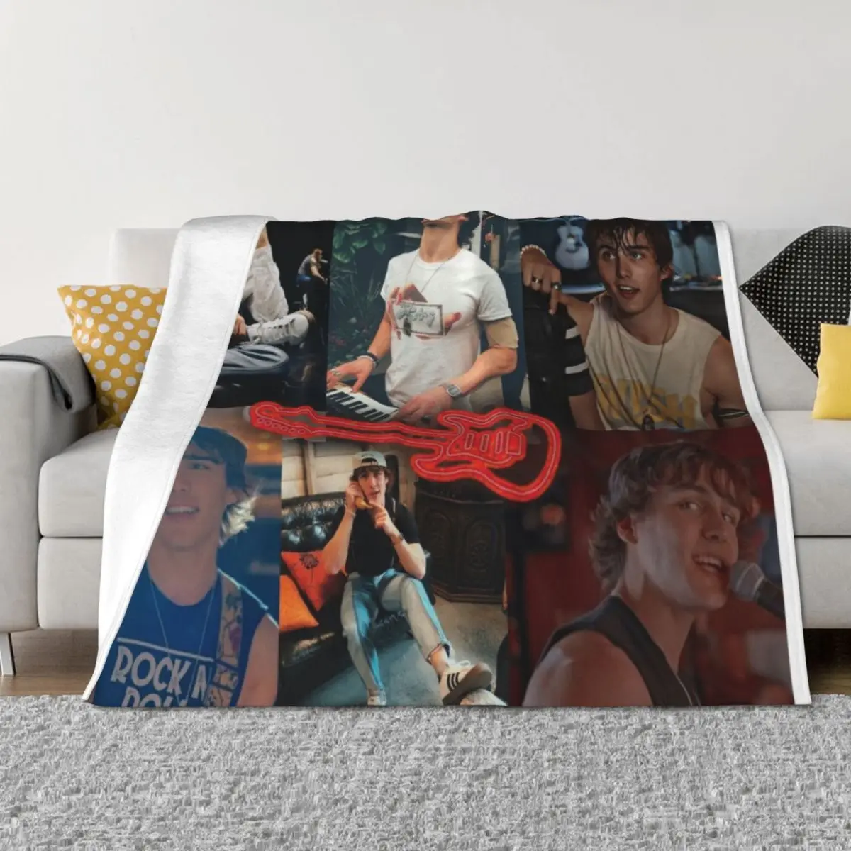 

College of Charlie Gillespie from JATP Throw Blanket Shaggy Hairys Soft Big Blankets