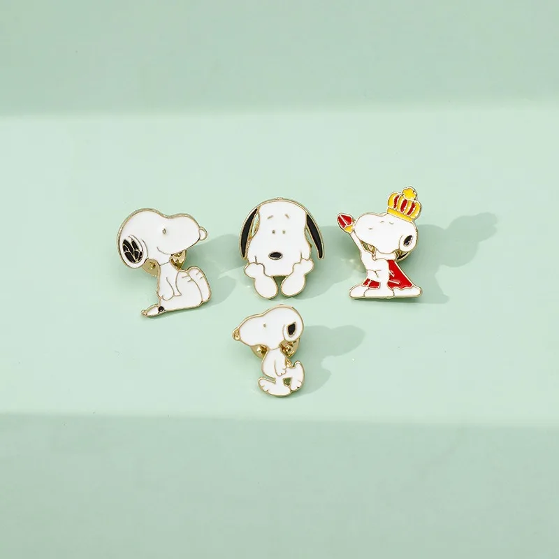 Snoopy Charlie Brown Brooch Anime Figures Cute Broochs Toys Anime Merchandise Decoration Children Birthday Gifts Christmas Gifts