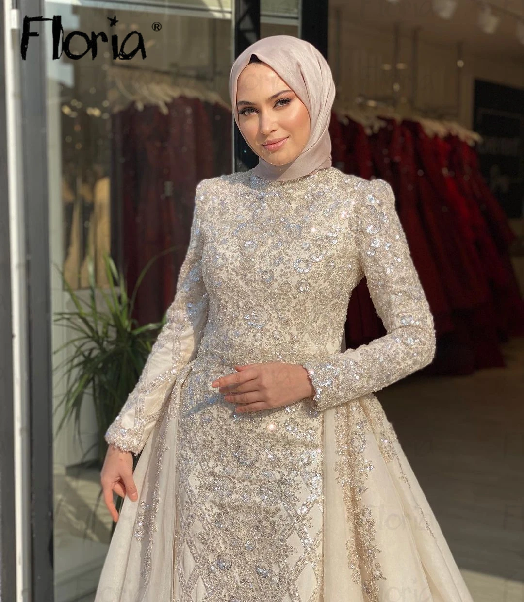 Light Champagne Muslim Wedding Party Dress Dubai Long Sleeve High Neck Formal Evening Dress with Detachable Train Prom Dresses