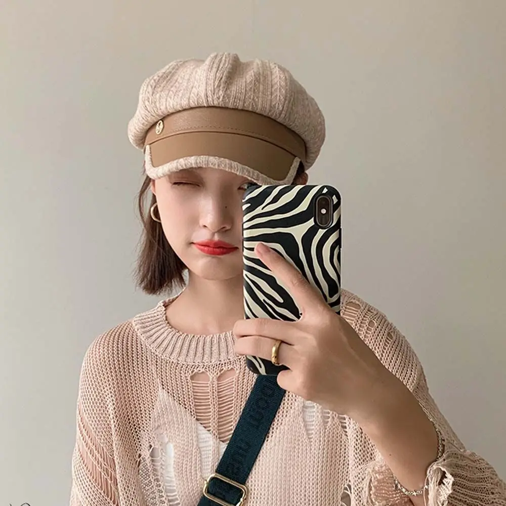 Girl Warm Autumn British Style With Diamond Little Fragrant Style Winter Women Berets Korean Style Hat Painter Hat PU Leather