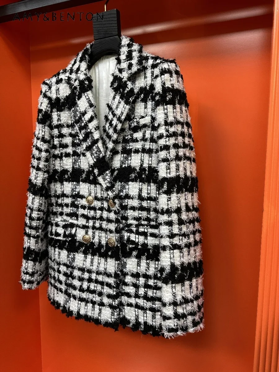 Cappotto di lana sottile allentato doppiopetto in bianco e nero stile pendolare Giacca da donna con nappe da socialite francese