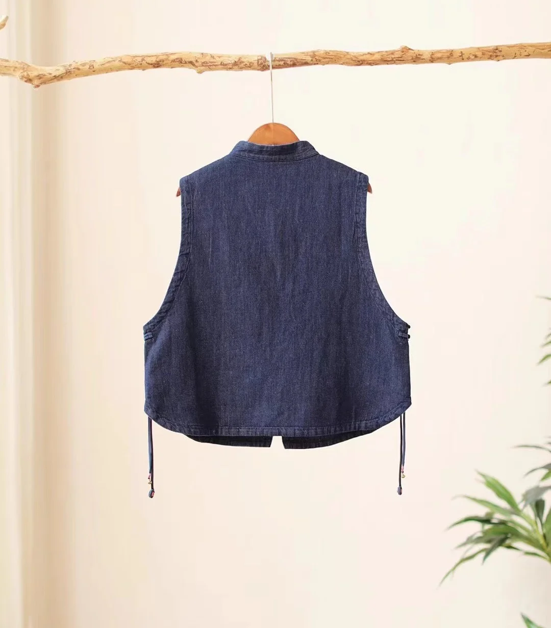 Gilet in denim stile nazionale colletto alla coreana ricamato Vintage top corto in lino di cotone blu gilet estivo casual floreale di alta qualità