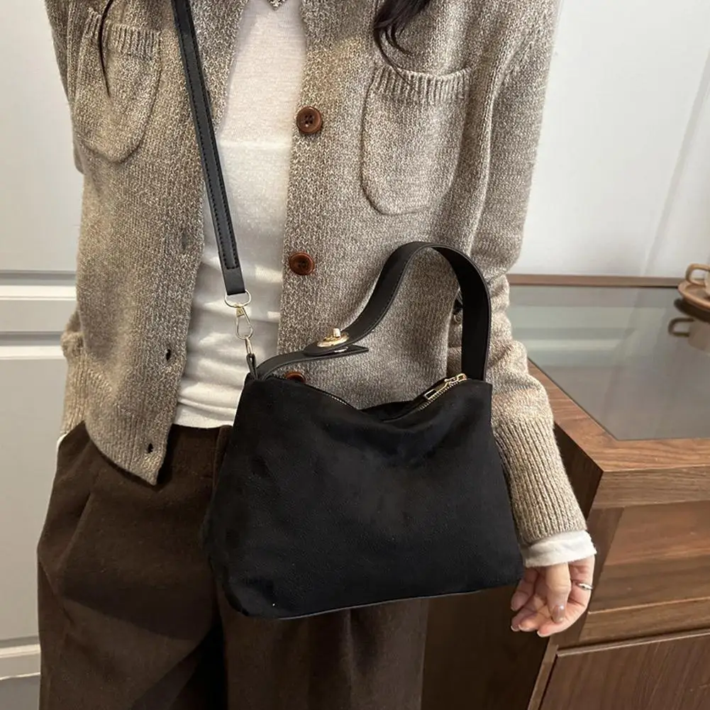 Retro-Umhängetasche für Damen, aus Wildleder, große Kapazität, ideal für den täglichen Gebrauch, Vintage-Optik, mattes Finish, Hobo-Handtasche, geeignet für Arbeit und Reisen. – Detail 18