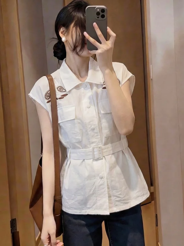 

Elegant Embroidered Light Blue Short Sleeve Shirt Women's plus Size Fitted Top Korean Style Commute Fashion Summer New Arrival