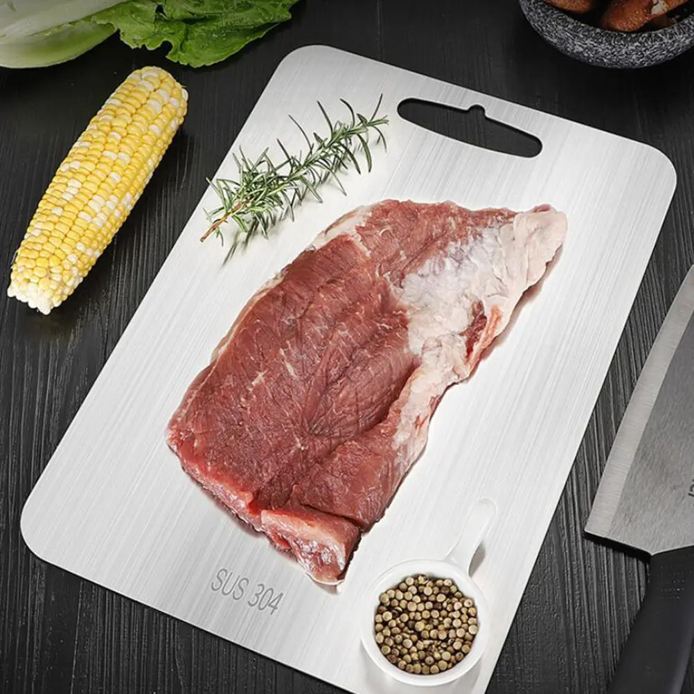 

1 шт. Двусторонняя разделочная доска из нержавеющей стали, устойчивая к ржавчине, с противоскользящим покрытием, практичная кухонная доска для нарезки