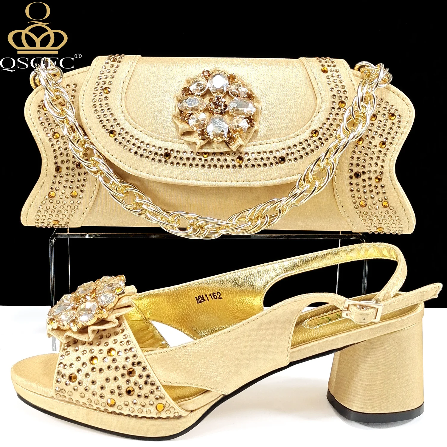 QSGFC 2024 Newest INS Style Gold Color Elegant Women High Heels Nigeria Popular Designer African Ladies Shoes And Bag Set