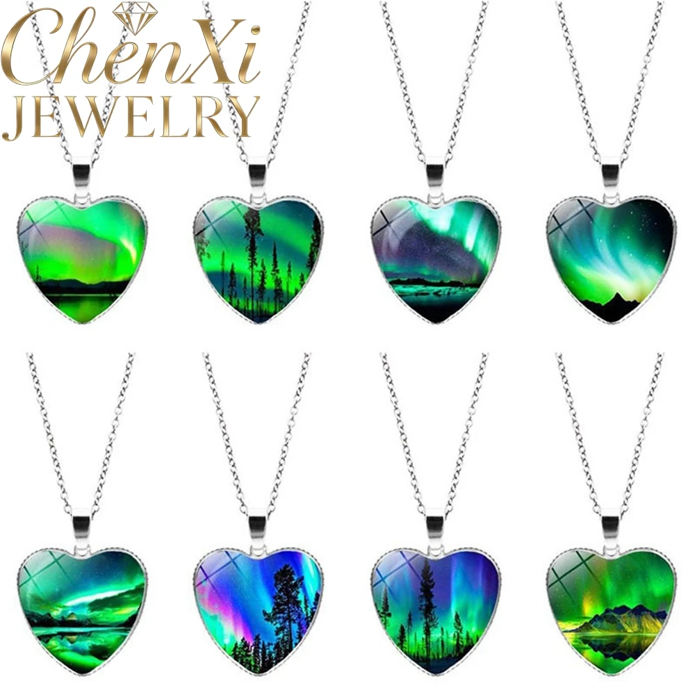 Arctic Light Time Gem Heart-shaped Necklace For Women Glass Heart Pendant For Sweater Jewelry Popular Gift Simple Fashion
