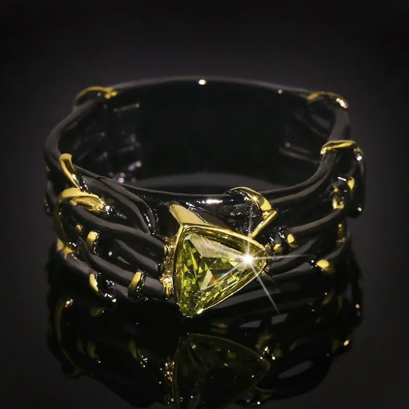 Wholesale European and American Style Elegant Creative Branch Triangle Olive Green Inlaid Crystal Female Ring for Women Jewelry