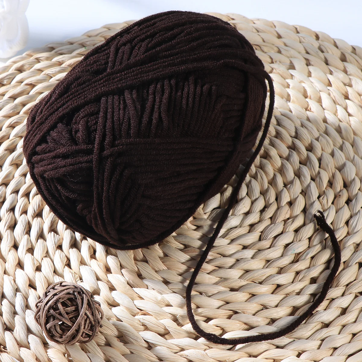 

Milk Cotton Yarn Soft Warm Chunky Cotton for Sweaters Hats Scarves Handmade Knitting Crochet DIY Coffee Knitting Yarn