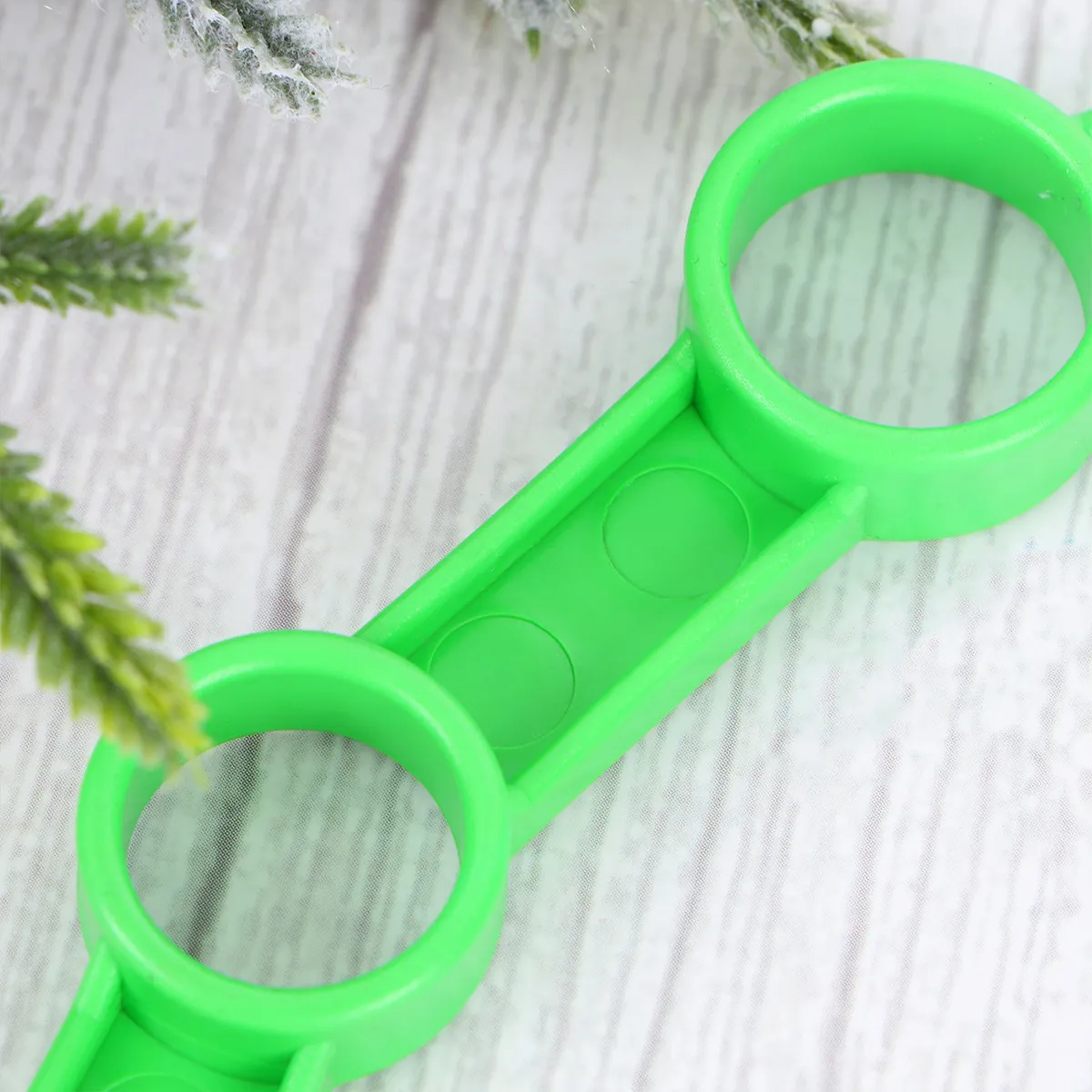 1Pcs Finger Expansion Sleeve Size L Green Guitar Trainer Tool Electric Acoustic Bass Ukulele Practice Improve Finger Flexibility