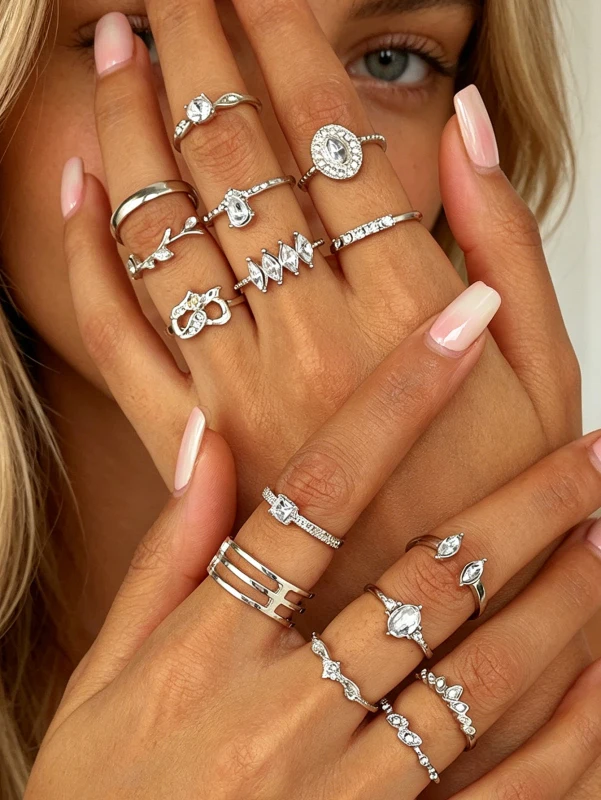 15-Piece Artificial Zircon Ring Set, Heart-Shaped Leaf Geometric Pattern Open Rings, Light Luxury Sparkling Diamond Stackable Rings, Versatile and Stylish Women's Everyday Party Accessories