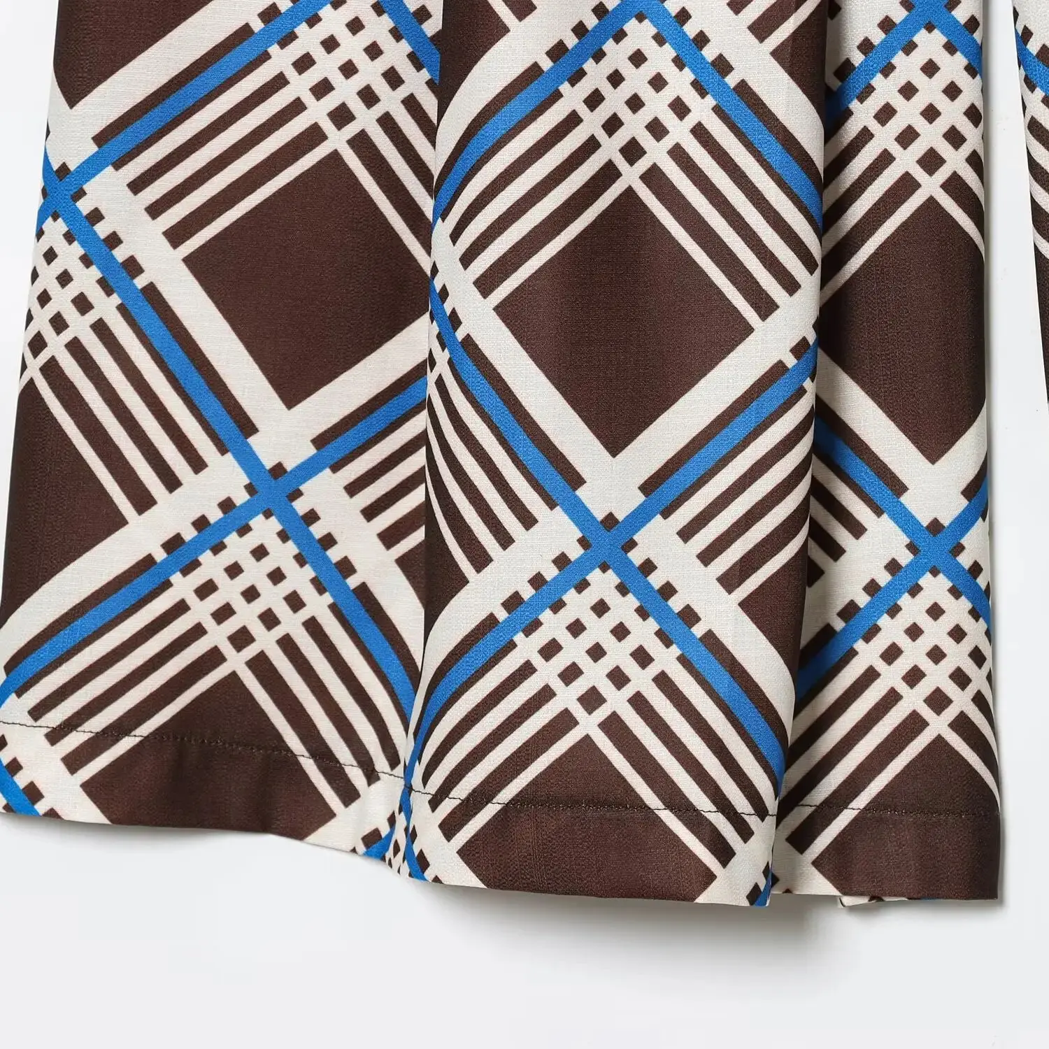 DiYiG WOMAN 2025 Winter New Fashion Plaid Print Long Shorts Retro High Waist All-match Side Zipper Wide Leg Shorts Mujer