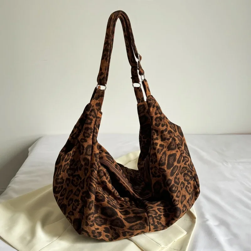 Nylon Leopard Print 2024 High Quality Shoulder Bag Large Capacity Zipper Popular Fashion Tote Bag Soft Versatile Trendy Handbag