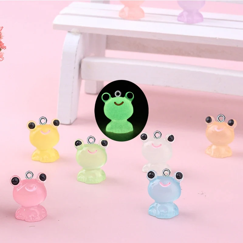 

30Pcs 3D Luminous Cute Frog Charms Cartoon Animal Frog Resin Pendant Earrings Keychains Accessories for DIY Crafts Jewelry Make