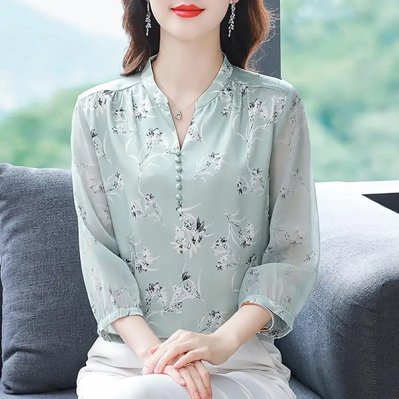 Chiffon Shirt Women Summer 2025 New Fashionable and Chic Pullover Temperament and Centre-sleeved Top